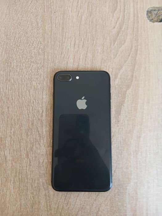 Iphone 8plus 256Gb black 97 yomkst