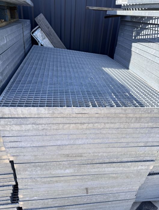 Grătare zincate galvanizate tăiem orice dimesune dorita de client
