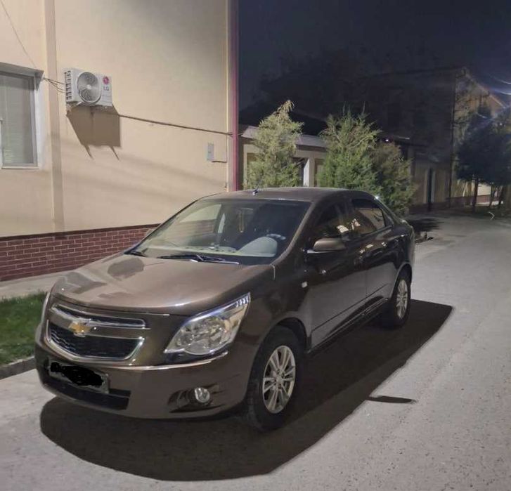 Автомашина Кобальт