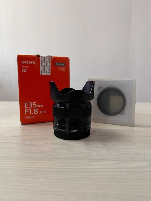 Объектив Sony E 35mm f1.8 OSS + ND фильтр Fotga