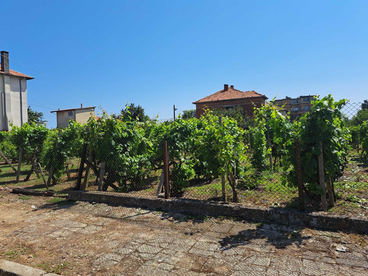 Продава се Парцел в Варна, Младост 1 - 490 кв.м за 62 €/кв.м - Снимка #3