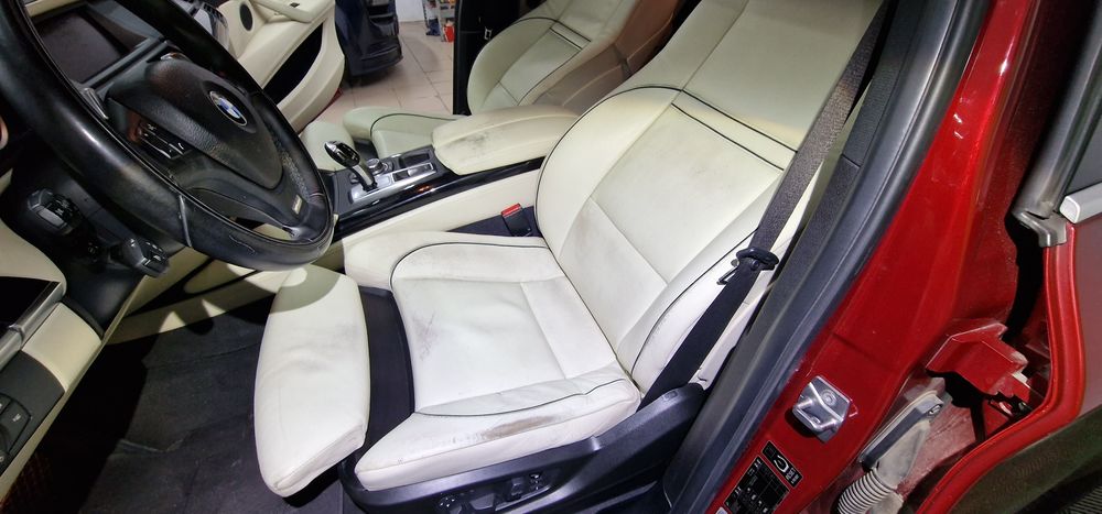 Vopsim Recondiționam Scaune Bmw seria 1-3-4-5-6-7-8 ,x3 x4 x5 x6 x7