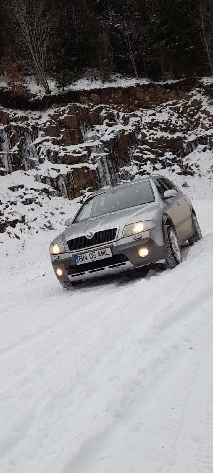 Vând  Skoda Octavia 4×4