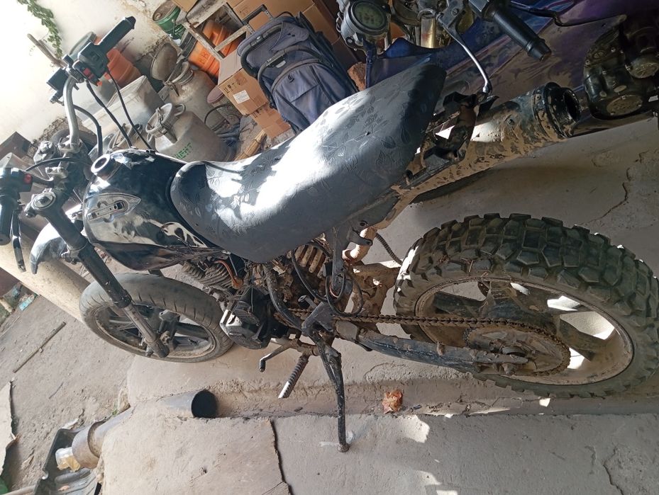 Продам мотоцикл эндуро