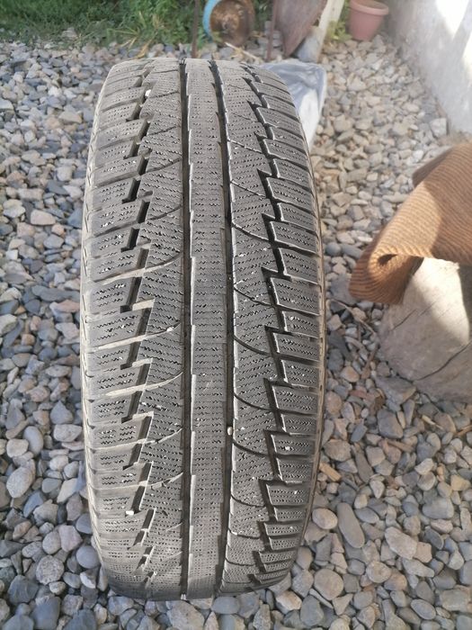 Продам зимние шины