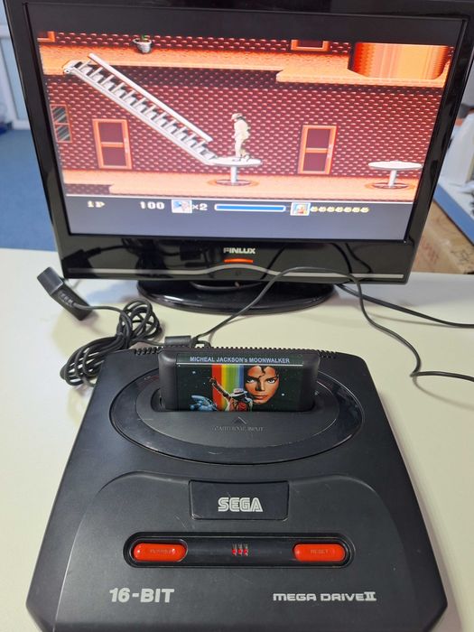 Original Genesis Sega Mega Drive 2 Retro Game Console 16bit MK-1631-50