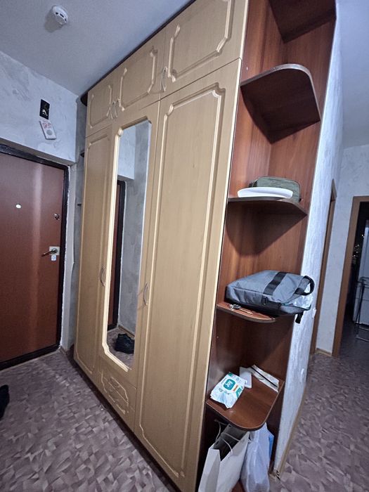 Шкаф для прихожей