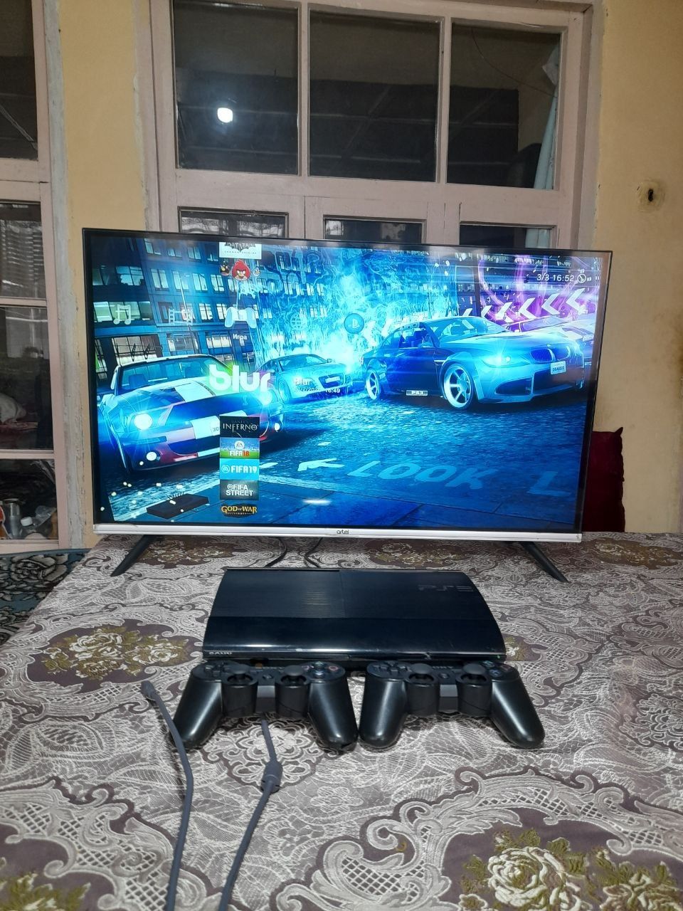 Sony 3 holati yaxshi 500 Gb Xotira oyni kop pulti 2 ta