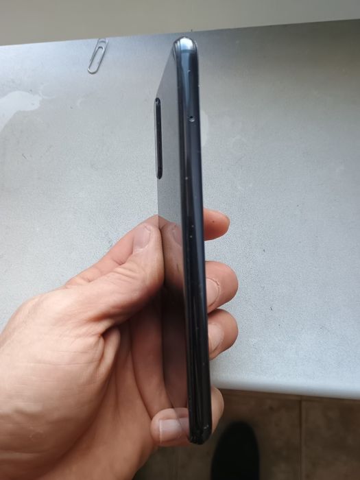 Продавам телефон Huawei Nova 5T