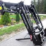 60-100 cp 1200 kg Incarcator Frontal pentru tractor