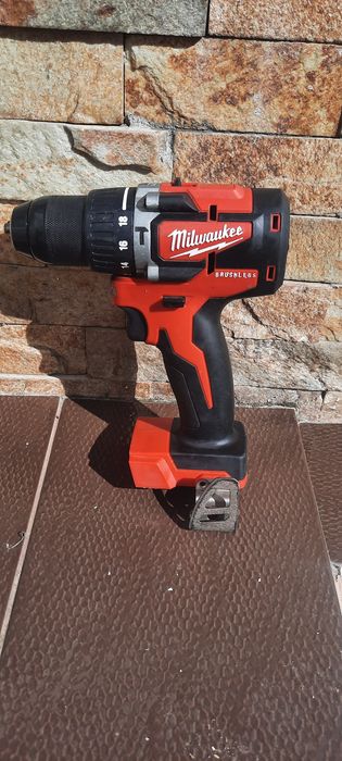 Безчетков акумолаторен  Винтоверт  милуоки mllwaukee