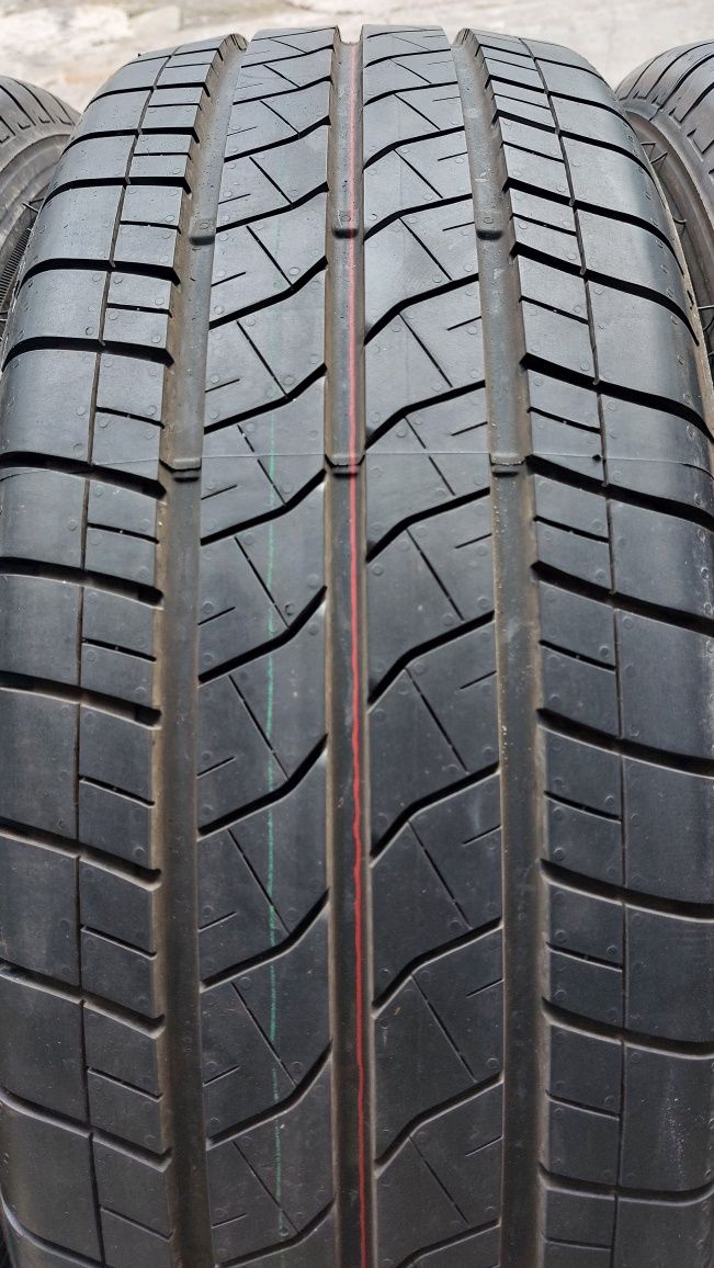 Нови гуми за Бус 215/60/17 C Bridgestone Duravis 4 броя