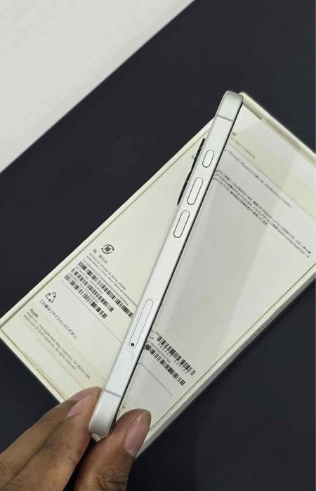 iPhone 16 / Liber Retea / 94% Viata Bateriei / Accept Schimburi