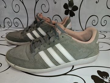 Adidas кожени N39,5- 26 лв