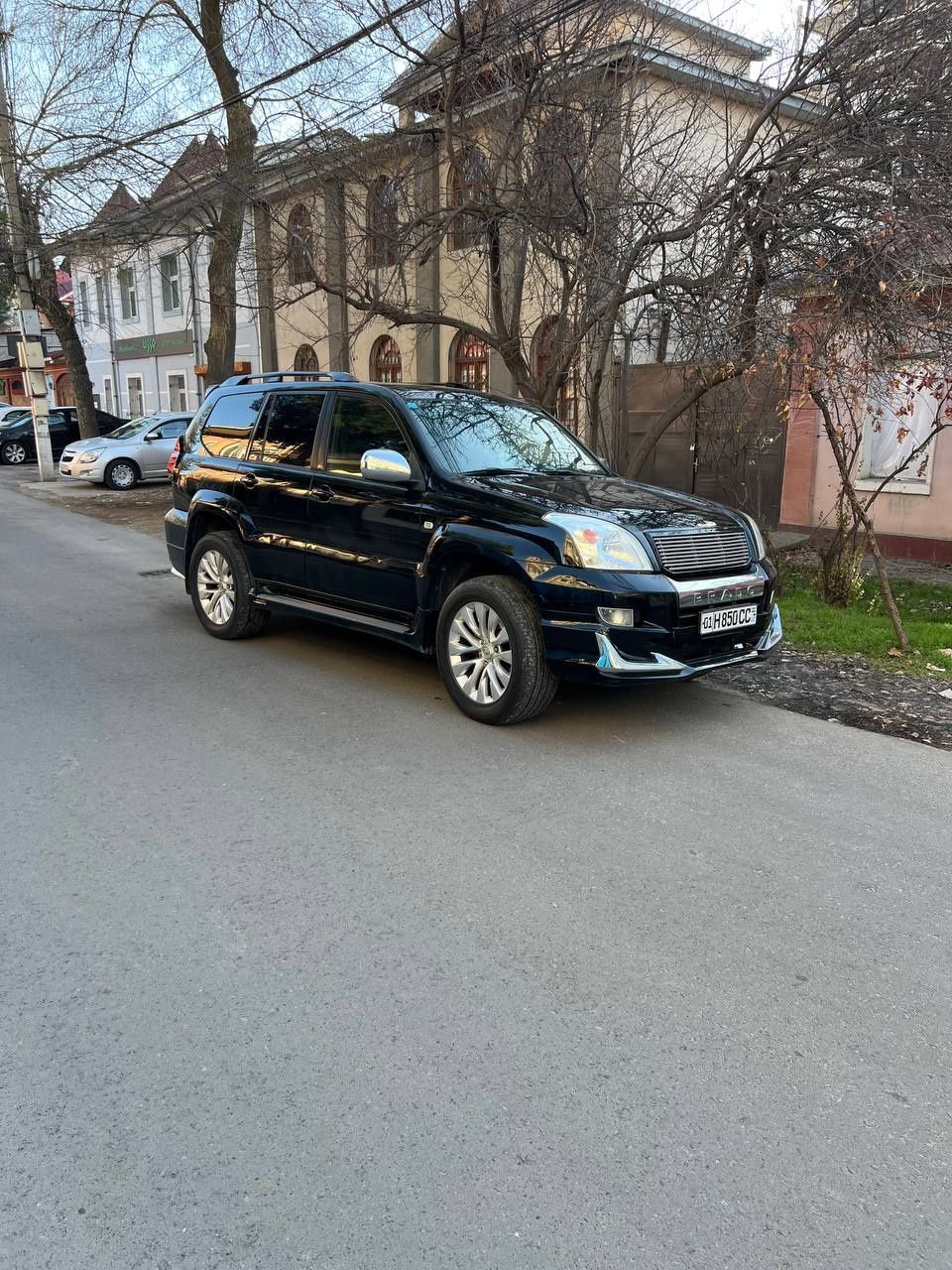 Toyota land cruiser prado