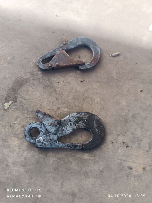 Карабин туристический