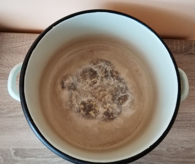 Тенджера от 80-те години