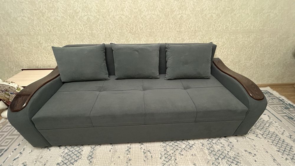 Продаем диван в отличным состоянии