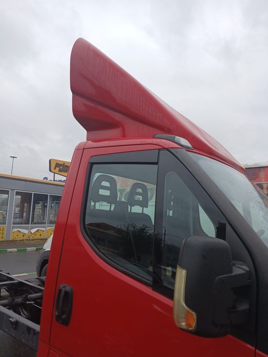 Paravant iveco daily 2018