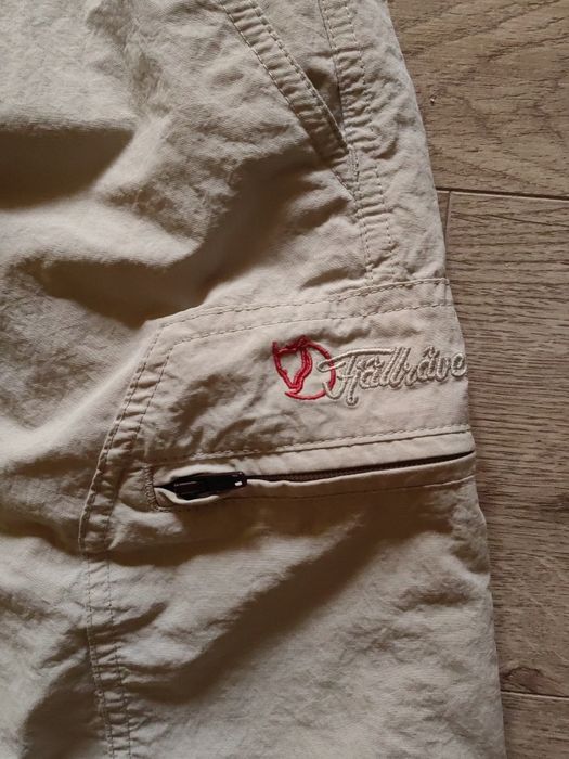 Pantaloni FjallRaven mărime 38