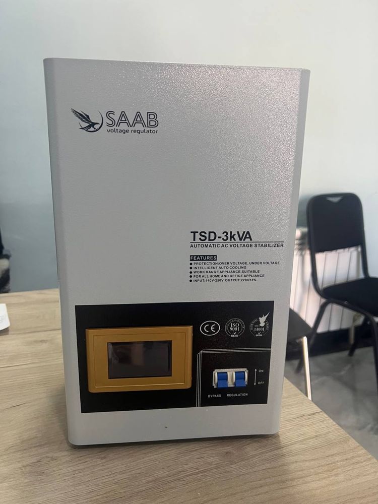 Стабилизатор напряжения SAAB TSD-3000VA 110-250V VERTICAL