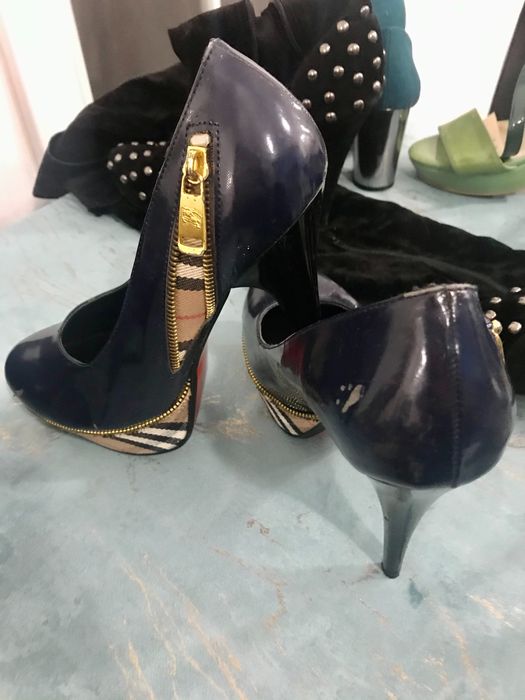 Pantofi de Dama Urgent