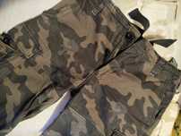 мъжки къси камуфлажни панталони XL от Camouflage (не са носени)