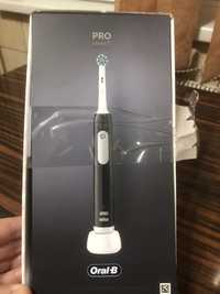 Periuta de dinti Oral-B PRO1