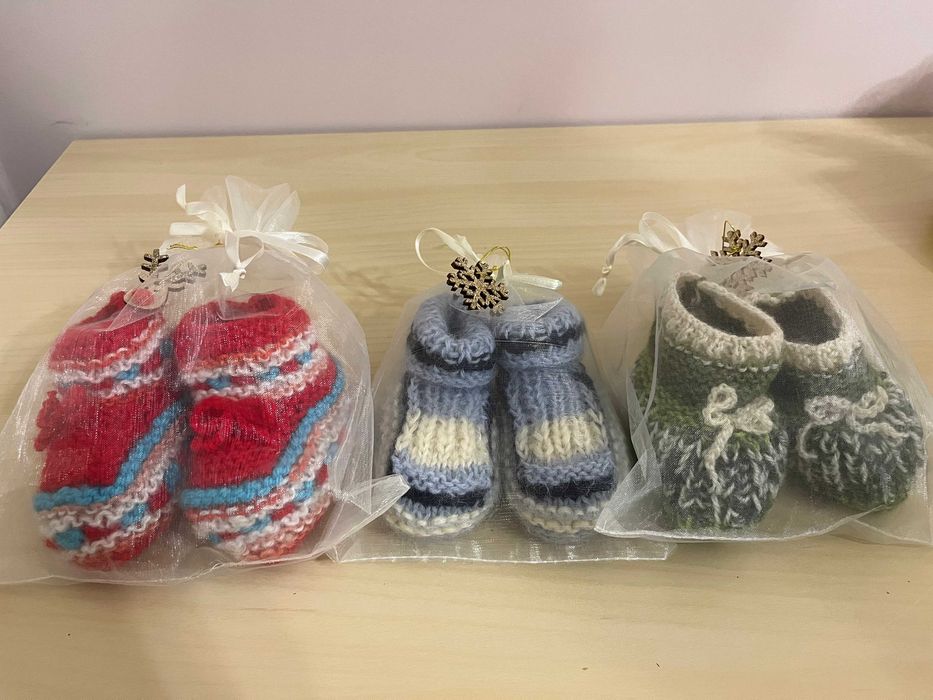 Ръчно плетени детски терлички