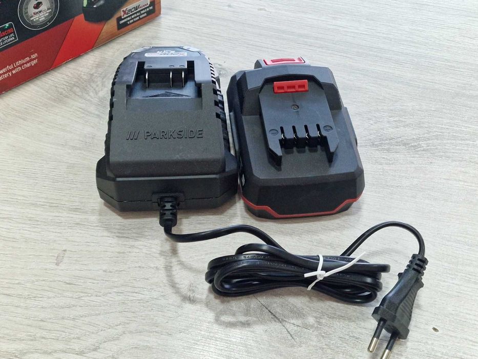 Акумулаторен Ъглошлайф Parkside PWSA 20-Li D4 + зарядно и батерия