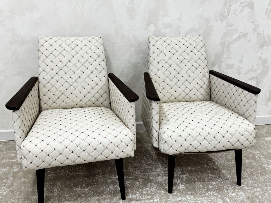 Продам 2 кресла. В идеальном состоянии.