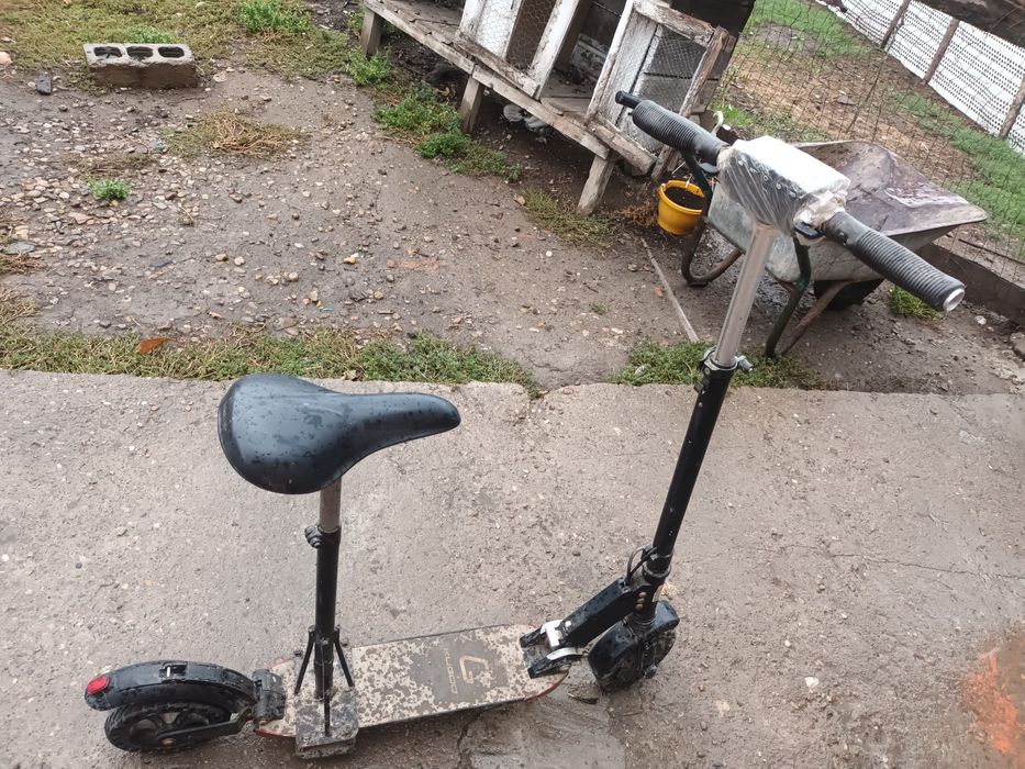 Vând tricicleta, Piaggio Ape 50 Tricicleta elecctica și trotineta elec