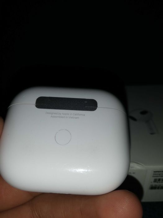 Airpods 3го поколение оригинал левое ухо утеряно