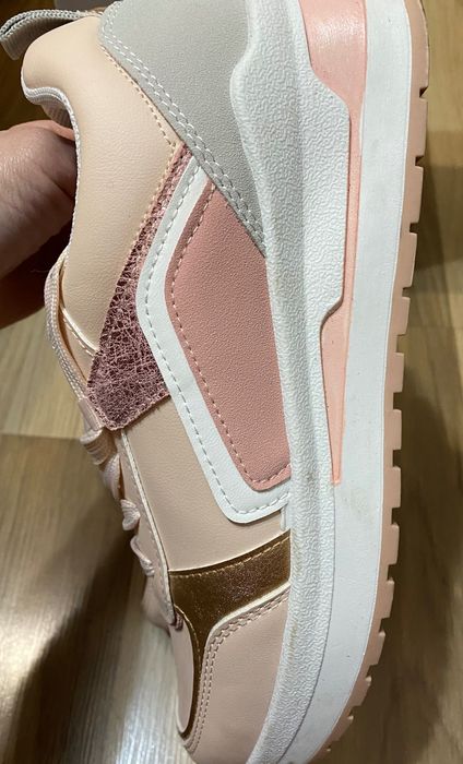 Дамски обувки Mat star 15 лв