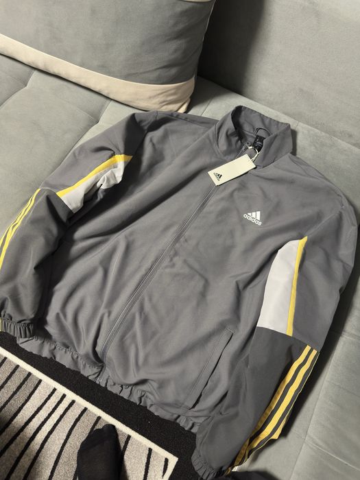Спортен екип Adidas размер -L