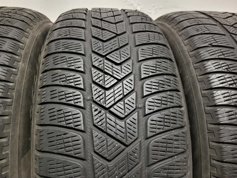 255/55/18 Pirelli / зимни гуми