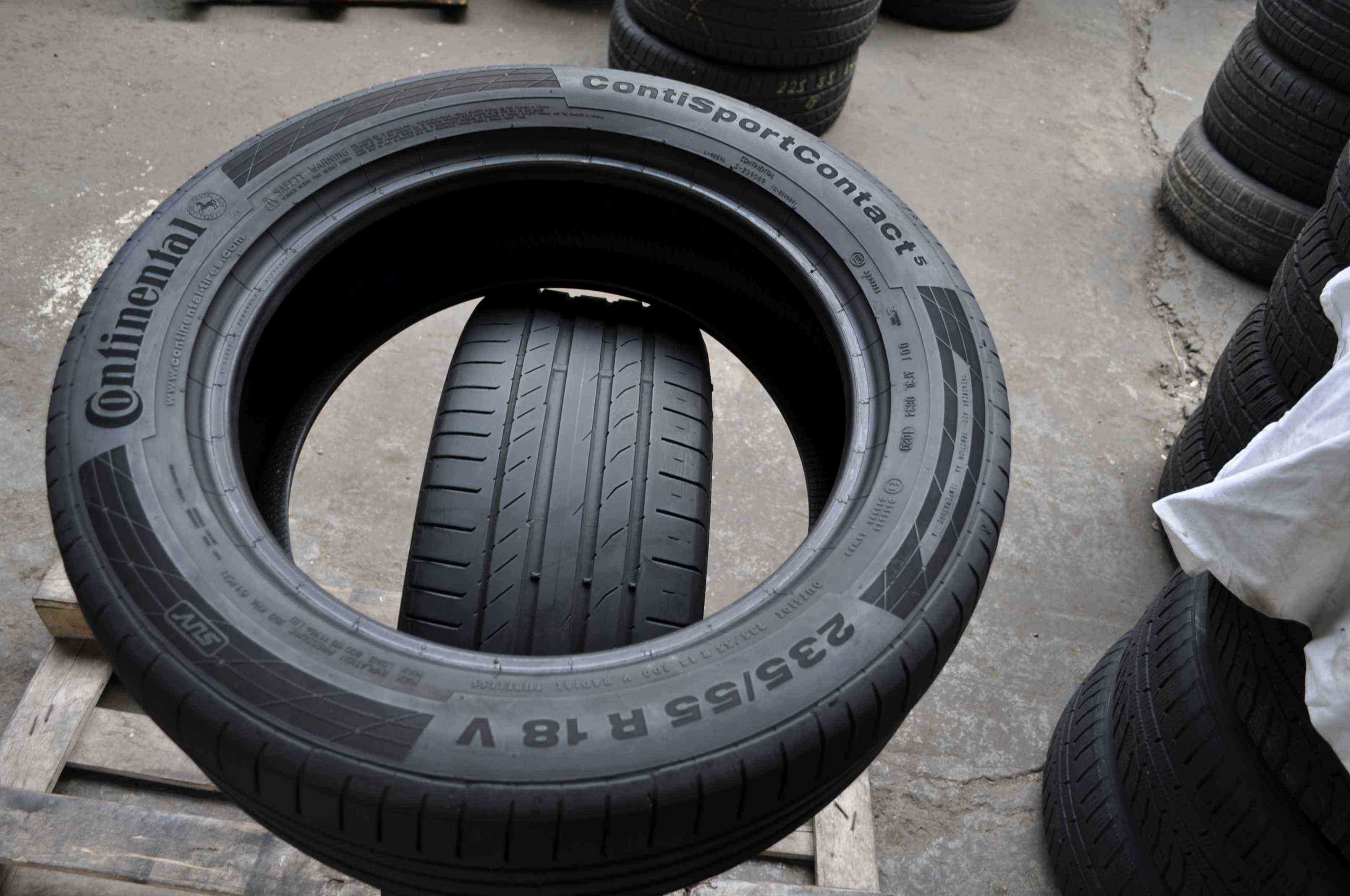 SET 2 Anvelope Vara 235/55 R18 CONTINENTAL ContiSportContact 5 100V