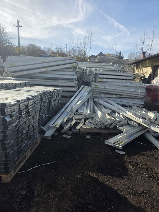 Rafturi metalice pentru depozite
