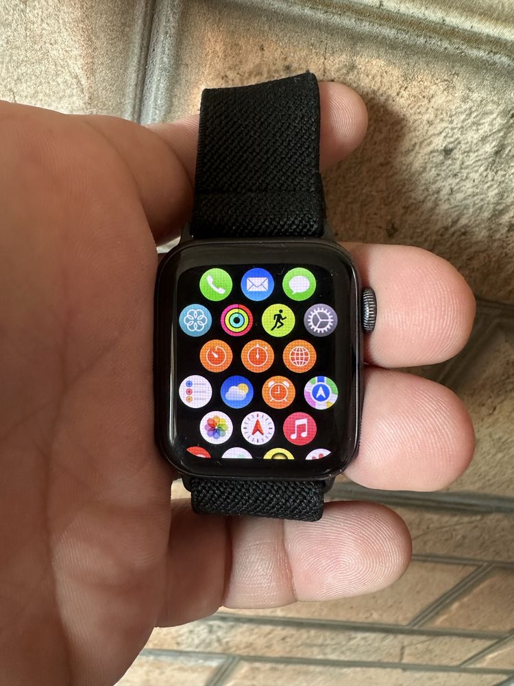Смарт часовник Appel Se 2