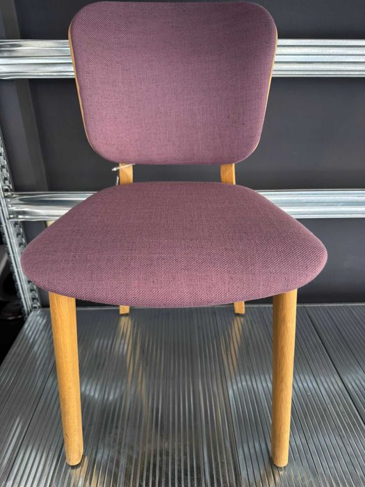 Scaun structura de lemn natur cu sezut si spatar tapitat mov 1 buc