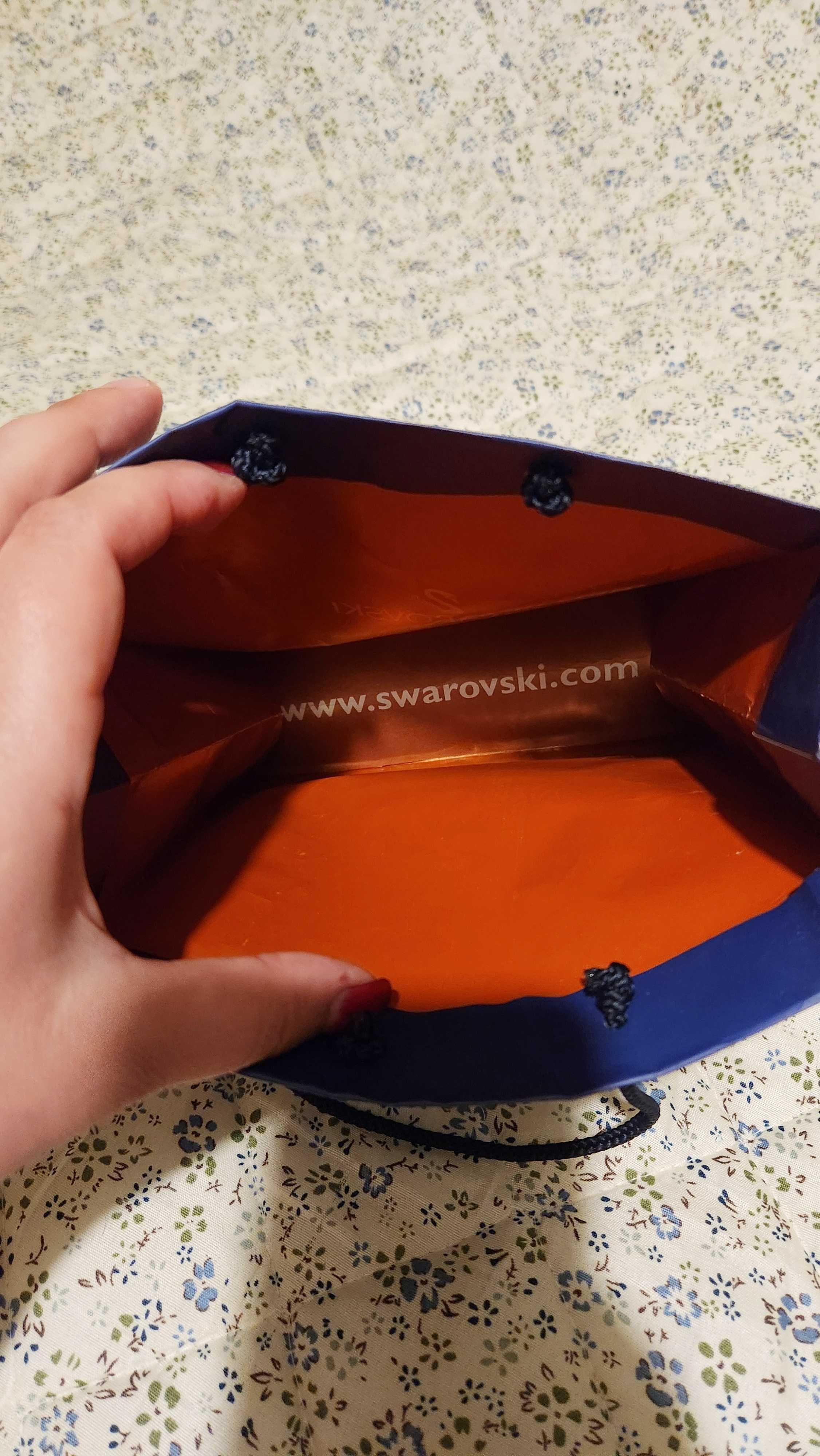 Маркови хартиени торбички Tommy Hilfiger Louis Vuitton Swarovski