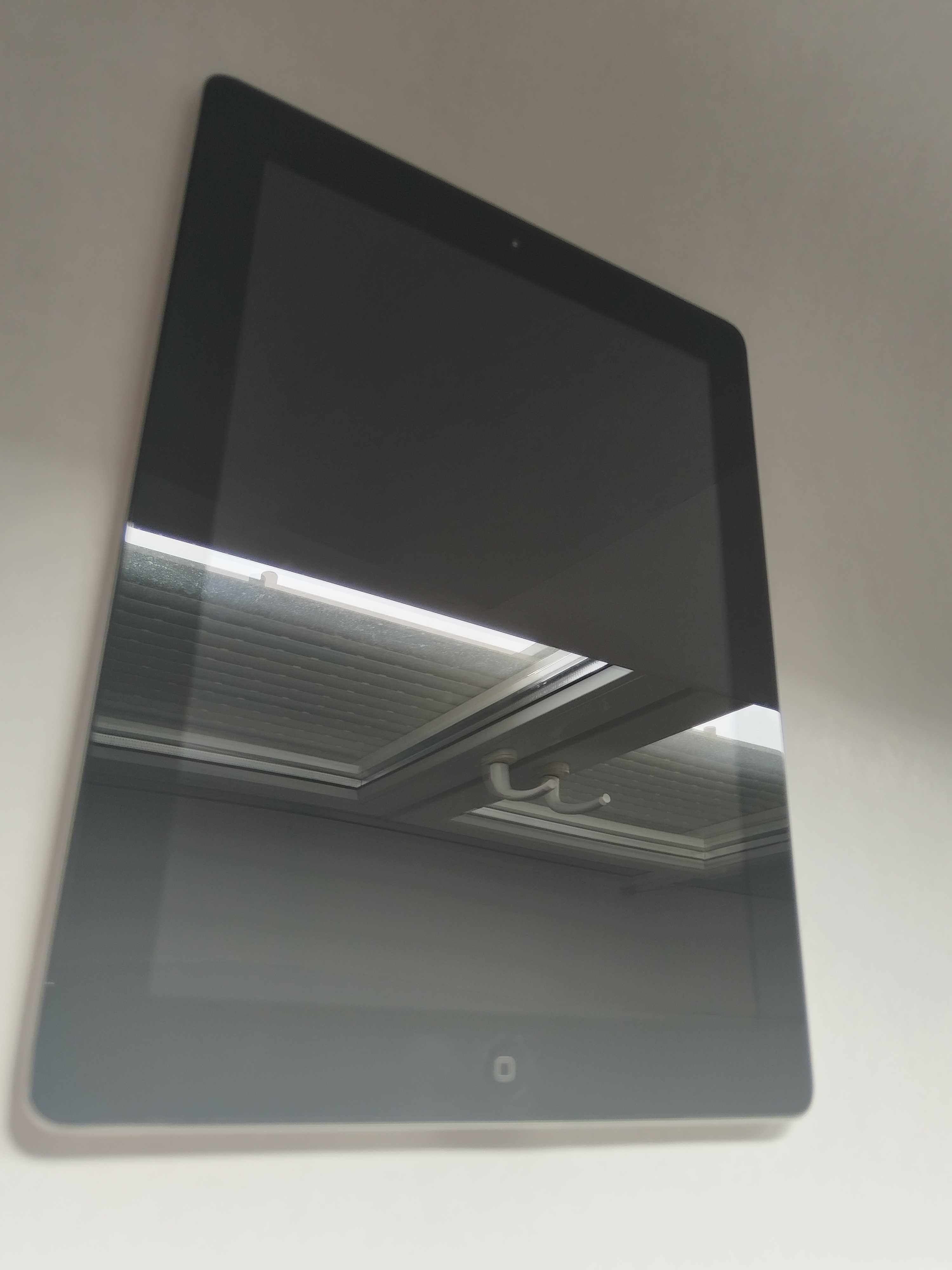 Ipad 2 Apple, 64gb, model A1395, pentru display și piese