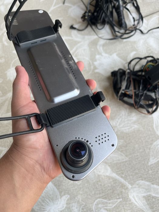 Vido regiatator pult