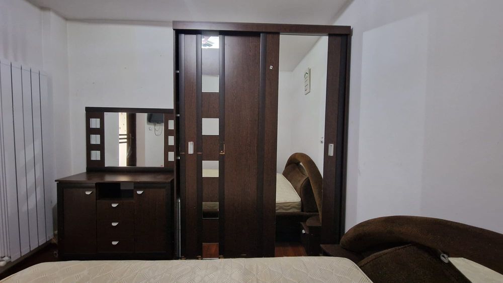Mobila dormitor utilizata