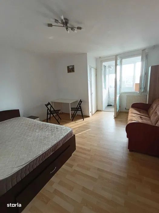 Garsoniera 3 Min Metrou Costin Georgian