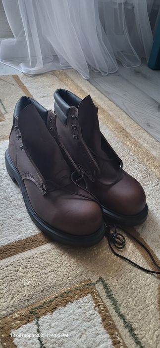 Продам новые рабочие ботинки фирмы "Red wings".