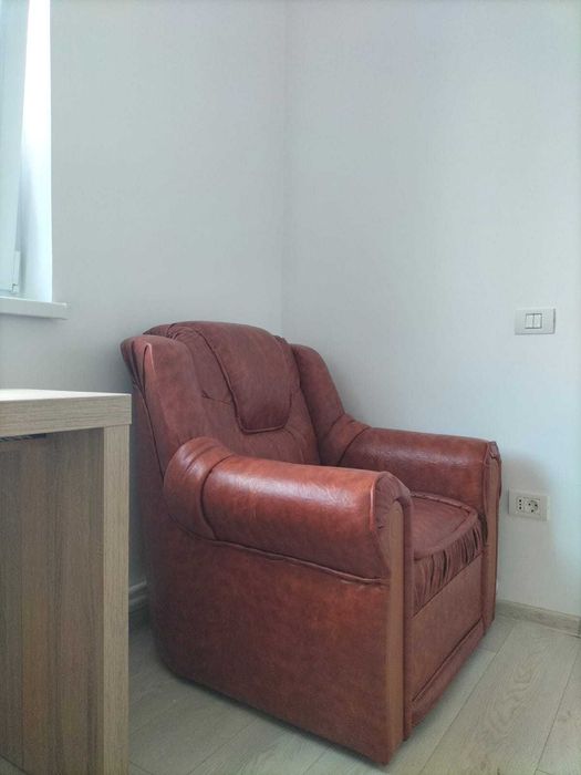 Fotoliu clasic maro