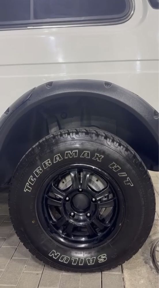 Niva Bronto 2020