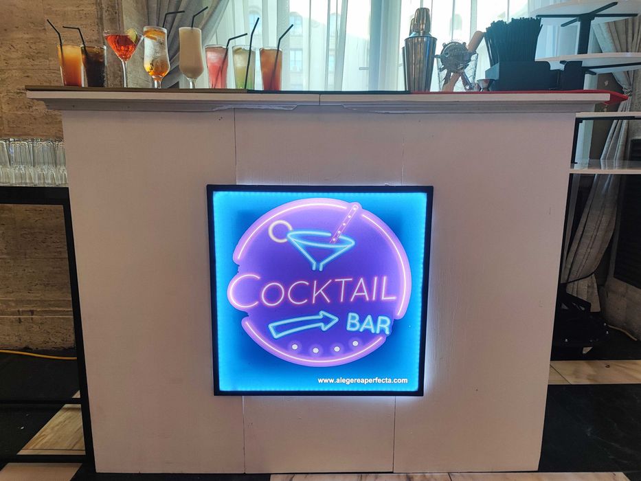Cocktail bar și tort de shot