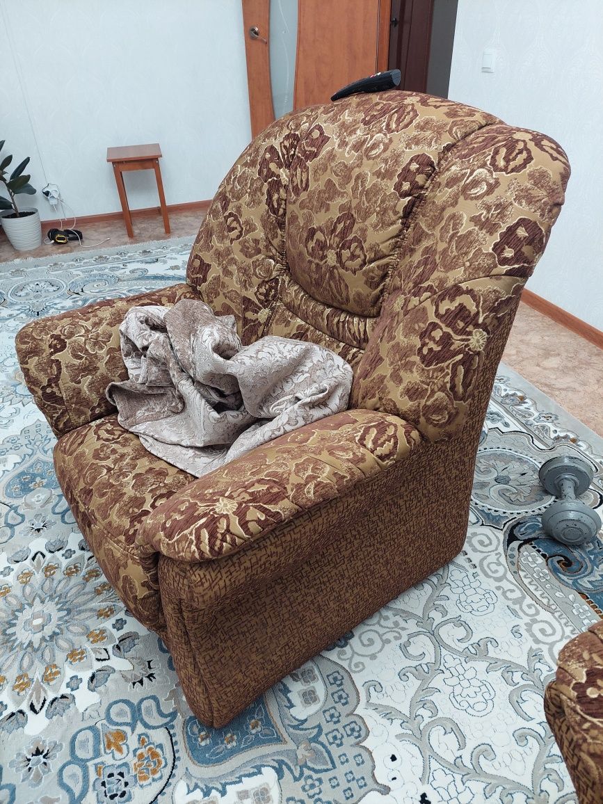 Кресло мягкая мебель - 2 шт